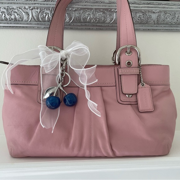 Coach Handbags - Beautiful M0973-F13732 Coach Medium Pink Tote Bag